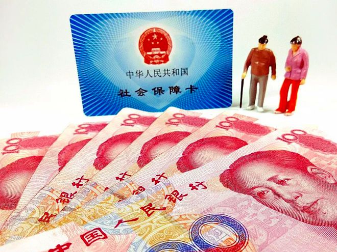 53周岁的外地人现在开始在上海交社保，65岁时能拿到养老金吗？