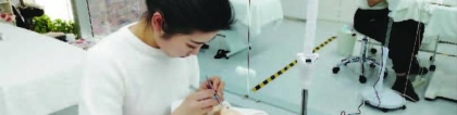 22岁美容师“小姐姐”唐雪如凭技能落户上海