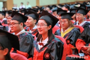 去深圳当老师的名校毕业生后悔了：最怕的不是累，而是看不到希望