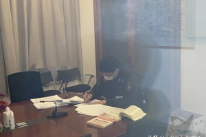 安保员考上上海交大研究生！逆袭始于6个字